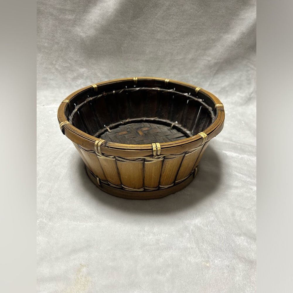 Vintage small brown woven wicker round Storage basket